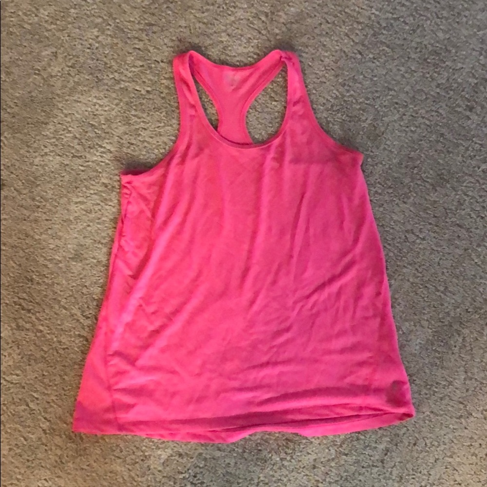 Workout tank top